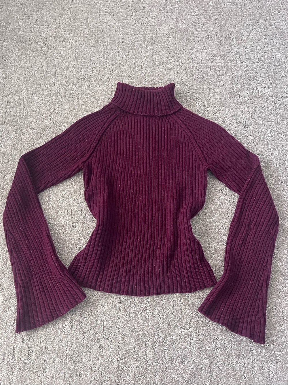 Vintage Y2K Abercrombie & Fitch Ribbed Flare Sleeve Turtleneck Sweater Burgundy